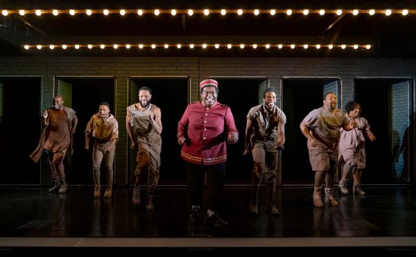 A Strange Loop Stages the Double Consciousness of Being Black and Queer