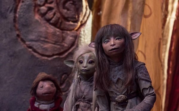 The Dark Crystal Is a Marvelously Imaginative Puppet Series