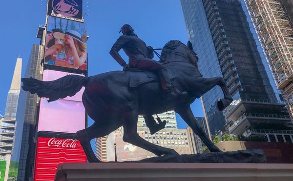 In Times Square, Kehinde Wiley Unveils a Massive Monument to Black Identity