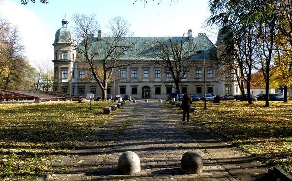 Polish Art Community Rebuffs Ministry of Culture's Controversial Choice for a Museum Director