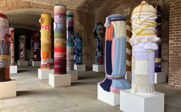 Knitting Together the Experiences of Immigrants