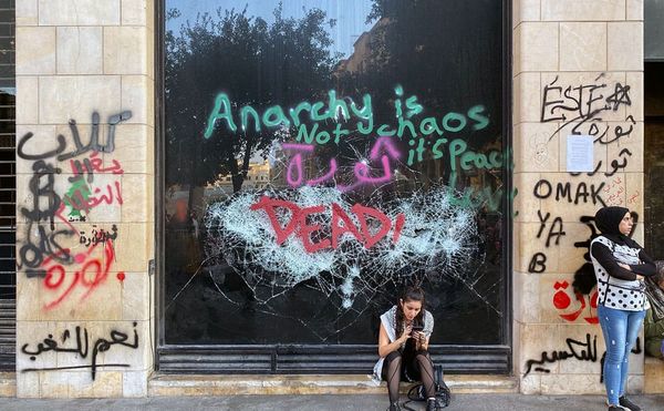 Week in Review: Protests Escalate as Museum of Modern Art Reopens, Protest Banners From Downtown Beirut