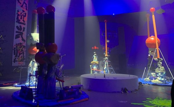 In Shanghai, Carving Out a Space for Critiques of Consumerism