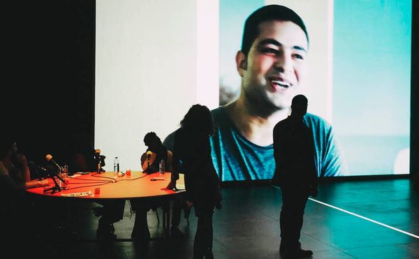 A Live Podcast Centers Stories From Bosnia, Palestine, and Mexico