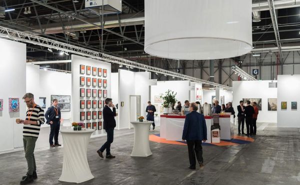 Chile Declines Invitation to Spanish Art Fair Because of "Social Unrest," Prompting Backlash