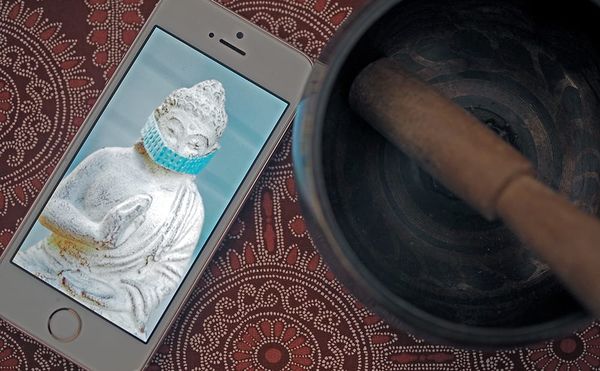 Livestreams and Spirit in a Time of Pestilence