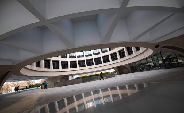 Three Museums Suspend Jon Rafman Exhibitions Following Allegations of “Predatory Behavior”