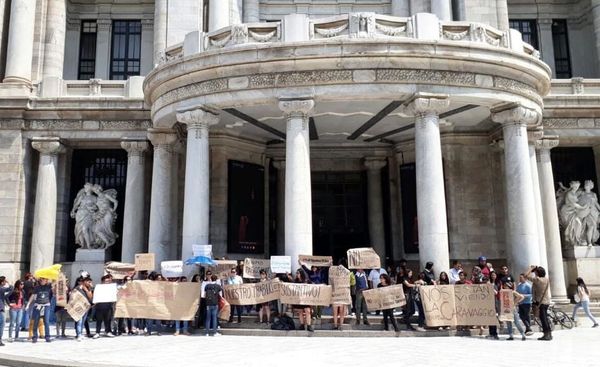 4,500 People Sign Open Letter Urging Mexican President to Step in as Art World Struggles