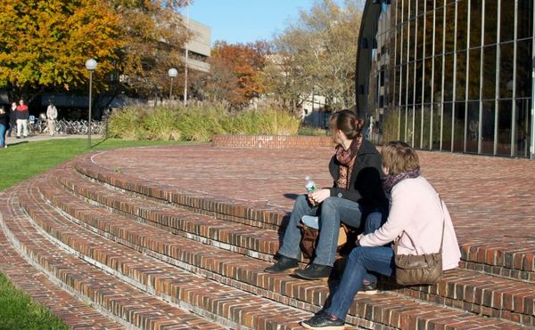 US Says Newly Enrolled Foreign Students Will Be Barred Entry If Their Courses Are Online Only