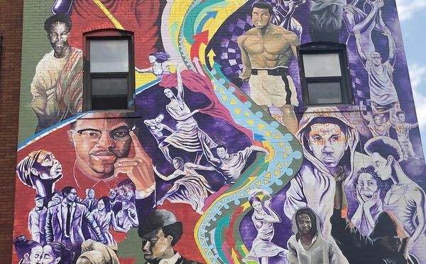A Mural Rises in Pittsburgh