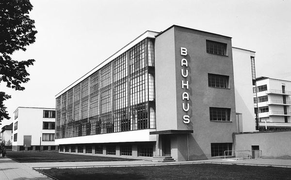 As Part of EU’s $872 Billion Recovery Plan, a Call For a “New Bauhaus”
