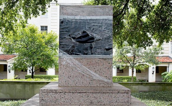 An Online Archive Tells an Alternate History of US Monuments and Architecture