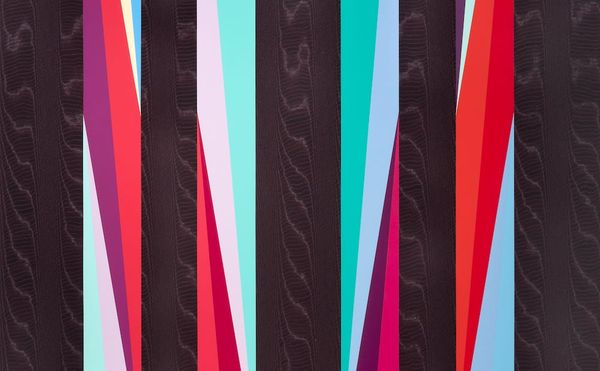 An Abstract Painter Defines a Space of His Own