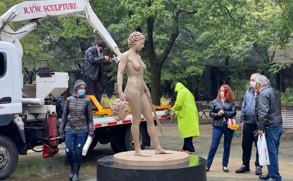 In New York City, a Public Statue Reimagines the Myth of Medusa