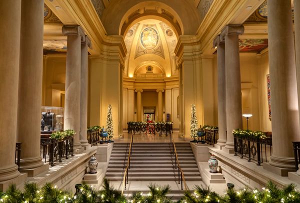 MFA Boston Workers Vote to Unionize