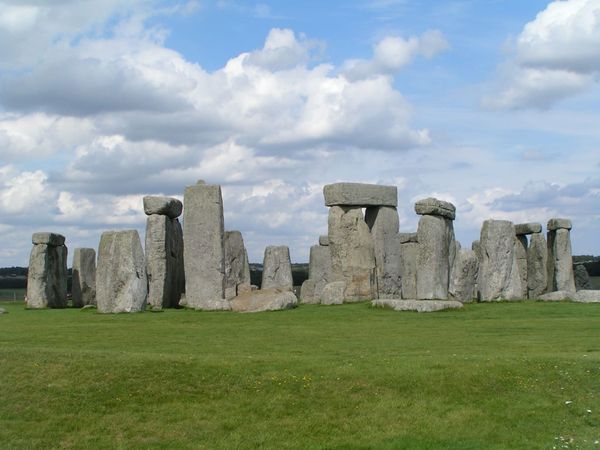A Tunnel Threatens Stonehenge’s UNESCO World Heritage Status