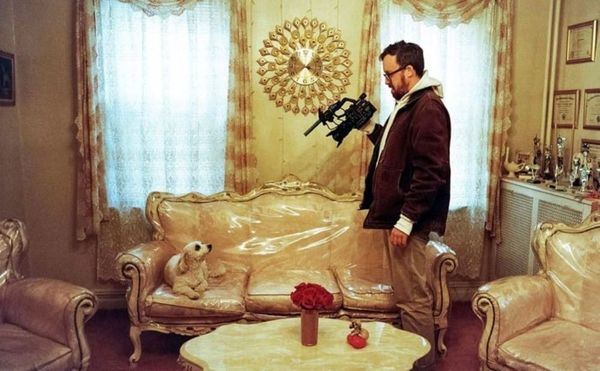 Finding the Profundity in Pigeon Swarms, NYC Scaffolding, and More