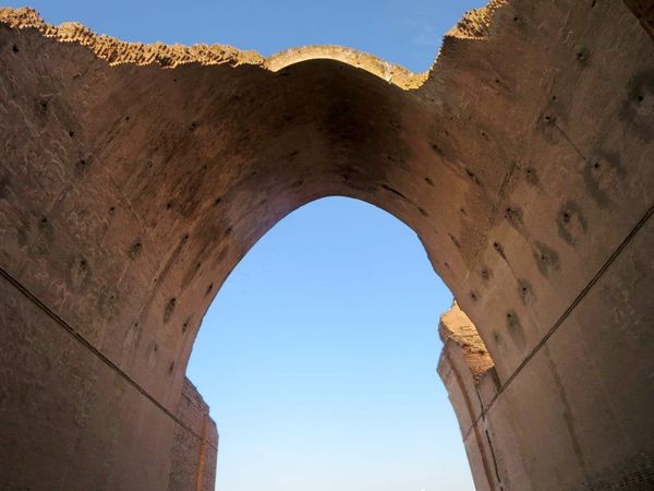 1,500-year-old Archway Partially Collapses in Iraq, Prompting Urgent Calls for Help