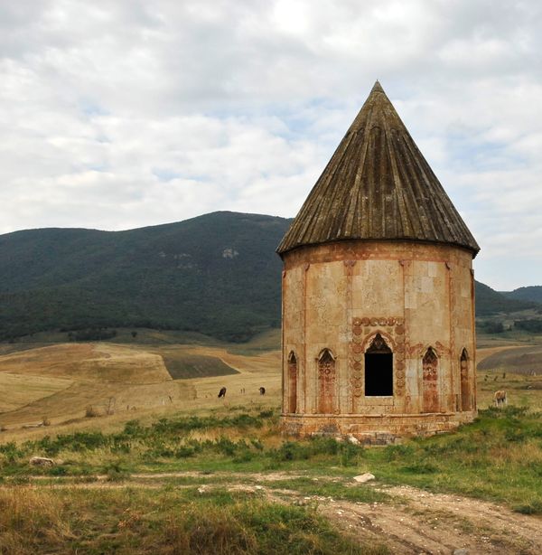 Can Islamic Shrines’ Connection to Armenians Transform Azerbaijani Politics of Erasure?