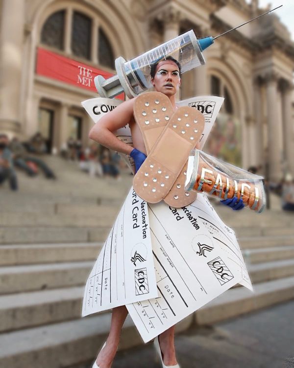 Artist's Vaccine-Inspired Met Gala Dress Is a Tribute to Science
