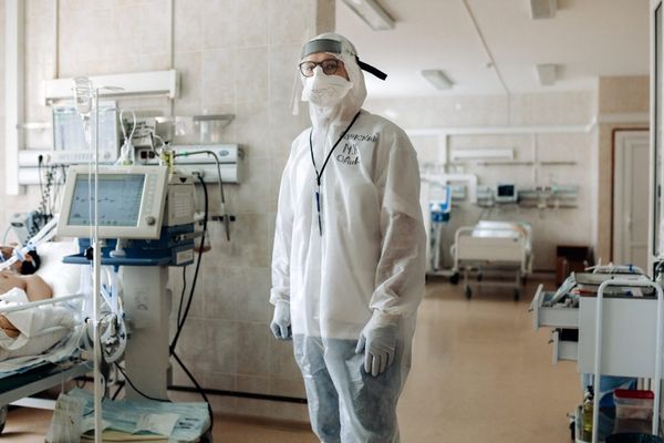 Belarusian Police Raid Homes of Curators, Detaining Five