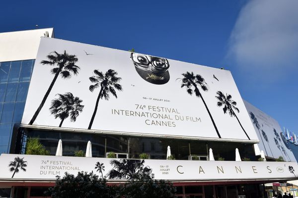 Why We Need Hybrid Film Festivals