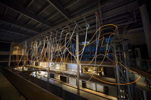 An Artist Brings Light to Mumbai