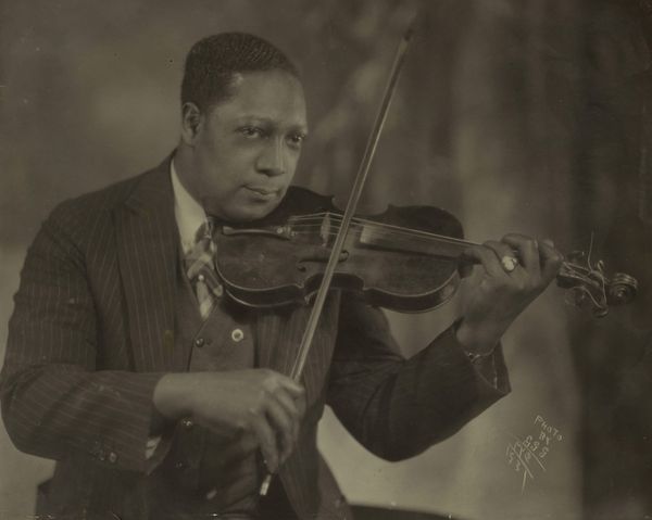 Massive Archive of Work by Photographer James Van Der Zee Lands at Two NYC Museums