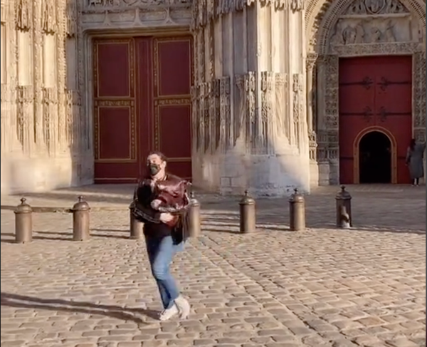 TikToker Pokes Fun at Western Attitudes Towards Non-Western Art