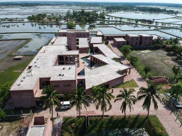 Climate-Conscious Hospital In Bangladesh Wins “Best New Building” Award