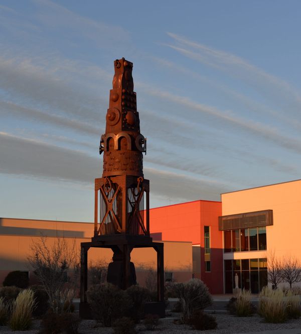 Apply for the Institute of American Indian Arts’s MFA in Indigenous Arts