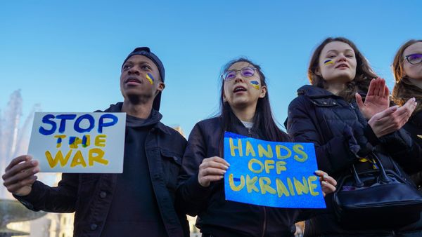 Artists at Risk Shares Resources for Ukrainian Artists Fleeing the War