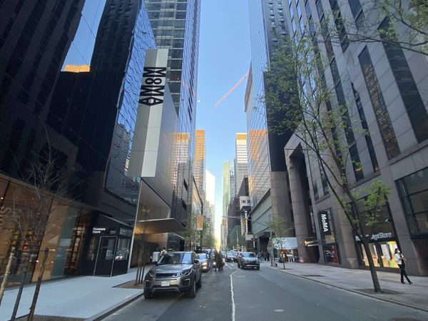 Two Employees Stabbed at New York's Museum of Modern Art