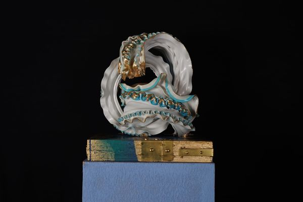 Lin Shih Pao Recycles Windows Into Sculptures With Golden Age