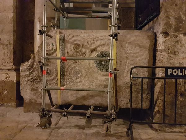 Ancient Altar of Holy Sepulchre Church Found, Graffitied Over for Years