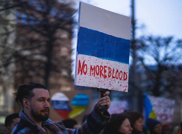 “White Blue White,” the New Flag of Russia’s Anti-War Movement