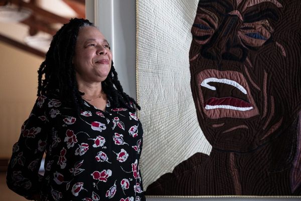 Arts Nonprofit Cuts Ties With Wells Fargo Laguna Beach After Removal of "Controversial" Quilts