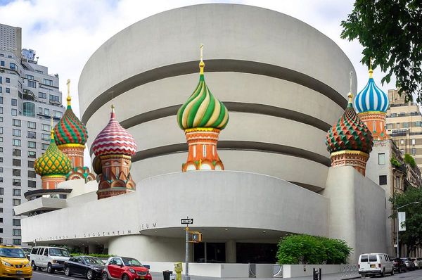 US Institutions Received Millions From Russian Oligarchs