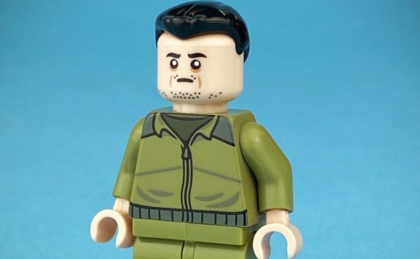 LEGO-Style Figures of Ukrainian President Zelensky Sell Out in Hours