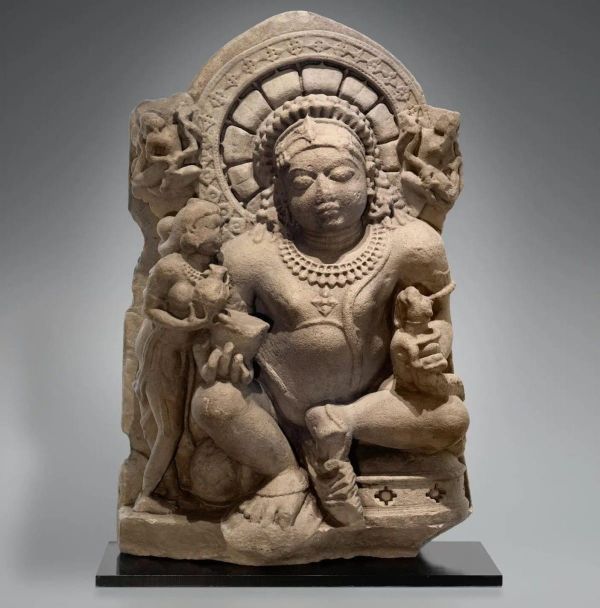 US Authorities Seized 13 Looted Asian Artifacts From Yale University