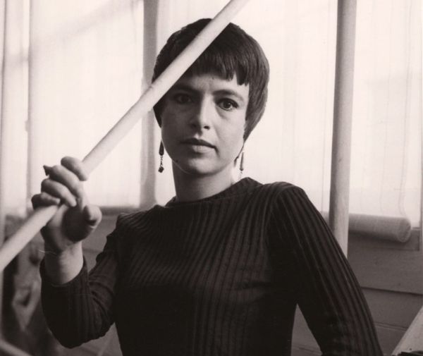 Who Discovered Eva Hesse?