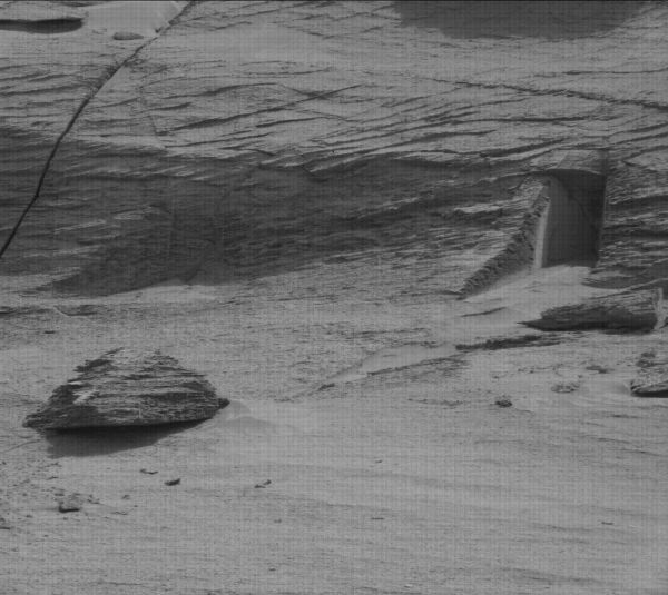 Did NASA Spot an “Alien Doorway” on Mars?