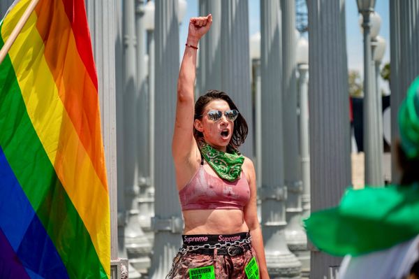 Three Arrested During "Die-In" Protest for Abortion Rights Outside LACMA