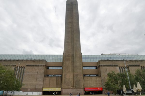 Artists Who Say They Were Silenced Agree to Six-Figure Settlement With Tate