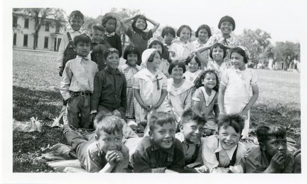 Harvard Admits Owning Hair Samples of 700 Native American Students