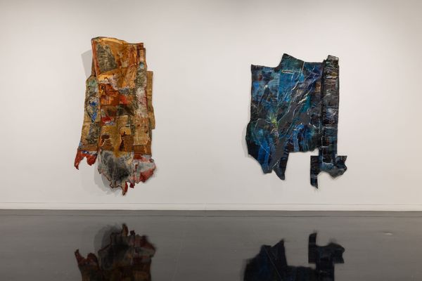 Hints of Memory in Layers of Paint