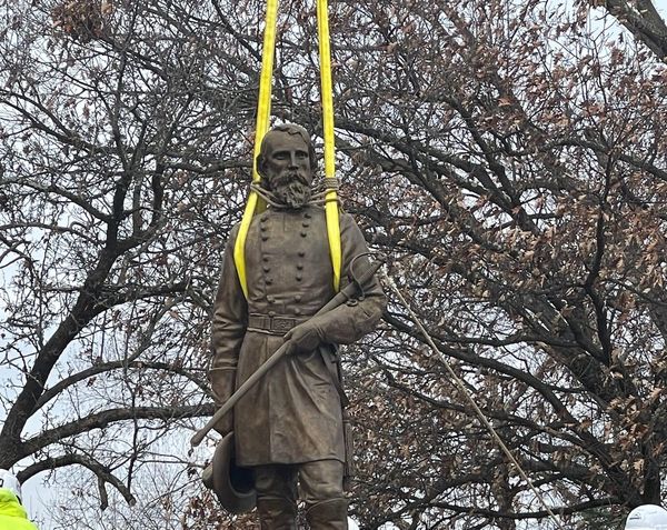 Richmond’s Last Confederate Statue Comes Down