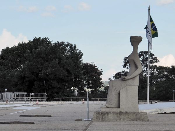 Pro-Bolsonaro Rioters Damage National Treasures in Brasília