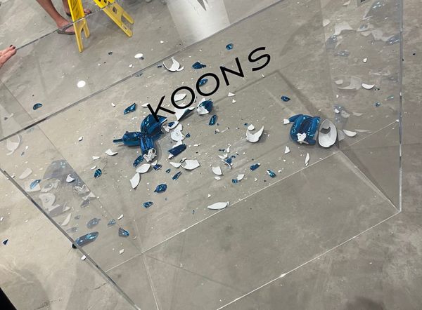 The World Has One Less Jeff Koons "Balloon Dog"