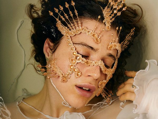 Agnes Questionmark on Humans, Aliens, and Sea Creatures